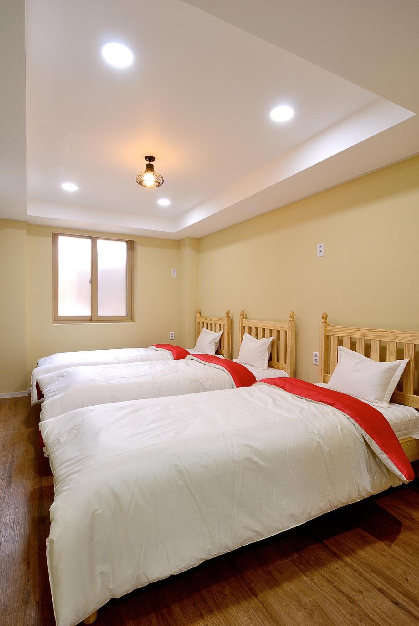 Red Guesthouse Seoul Eksteriør billede