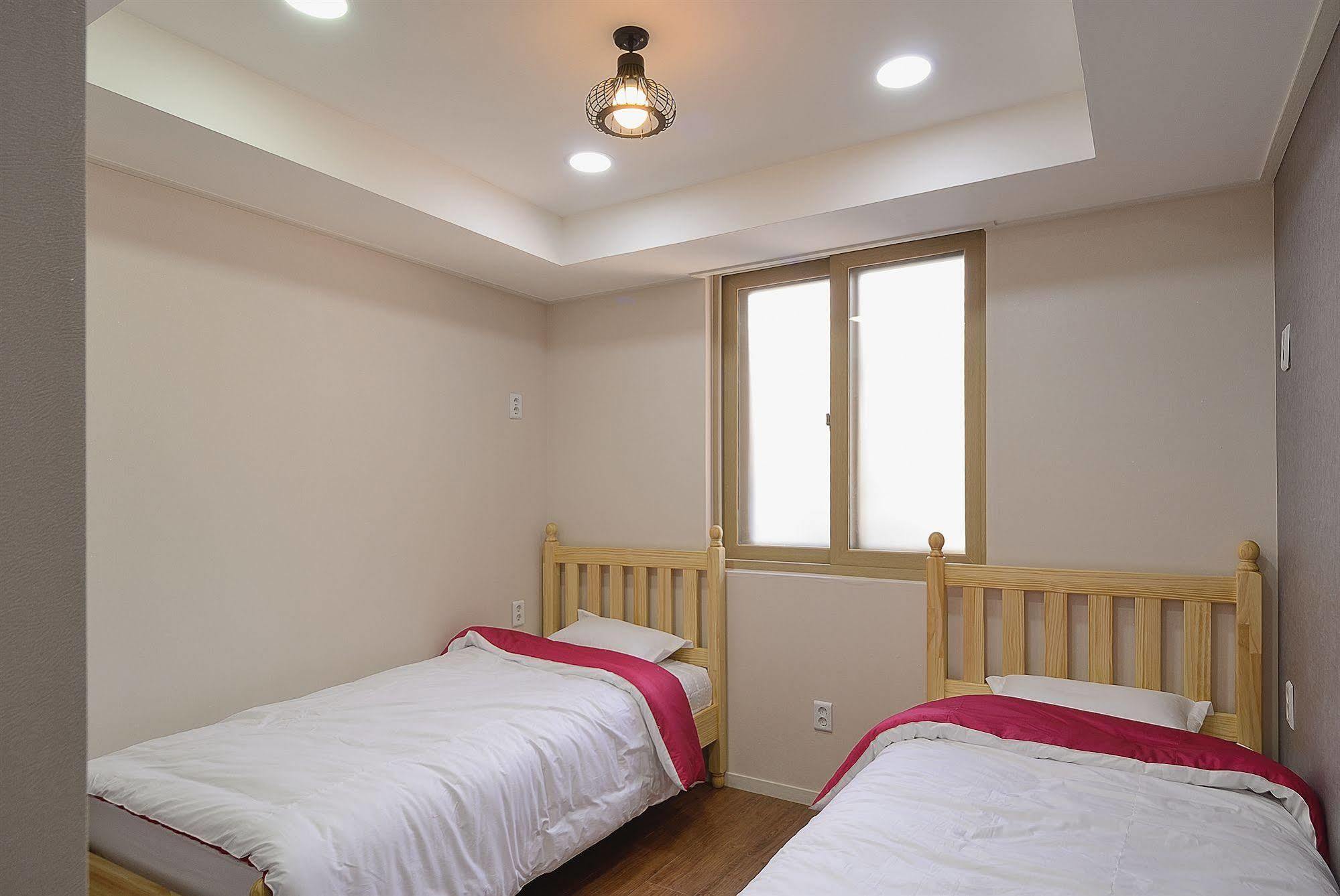 Red Guesthouse Seoul Eksteriør billede